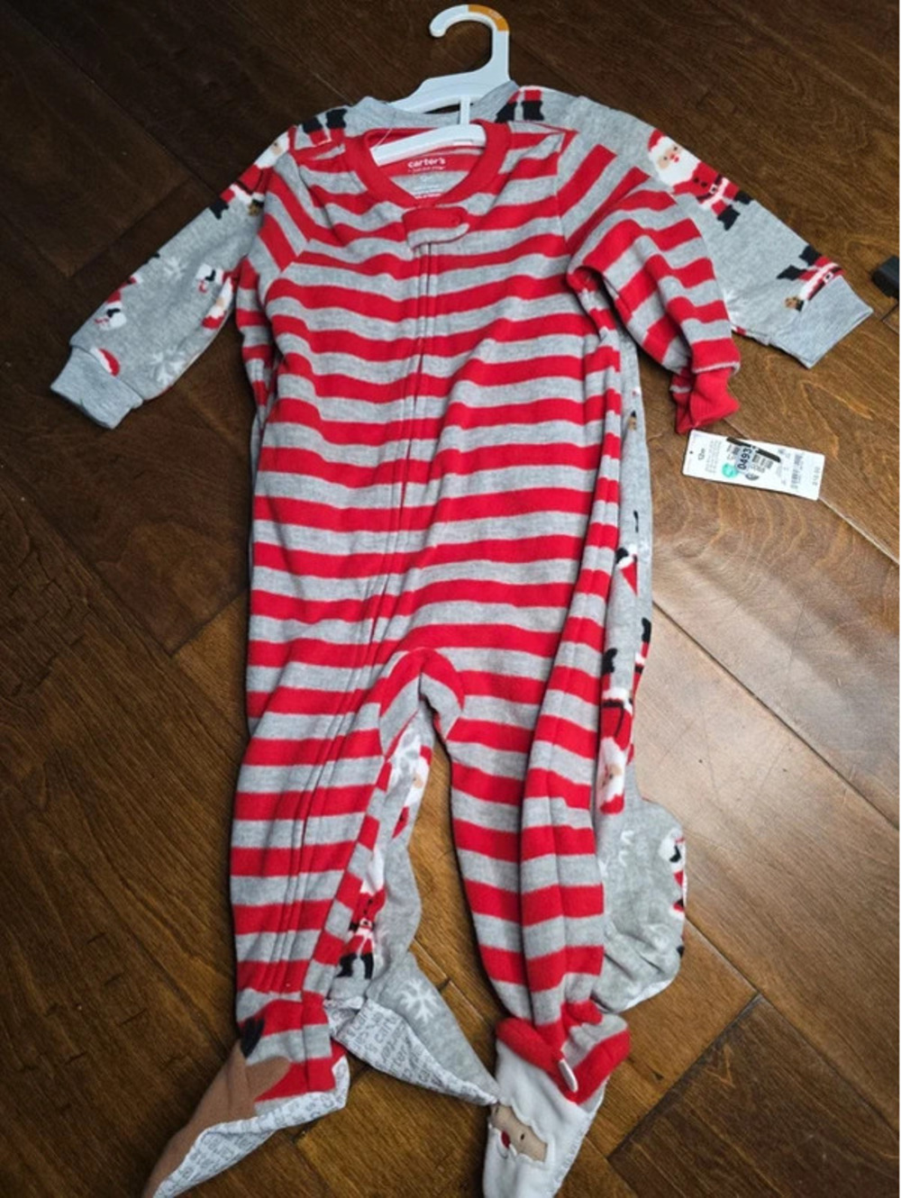 12m brand new christmas pajamas from carter's item 493G6